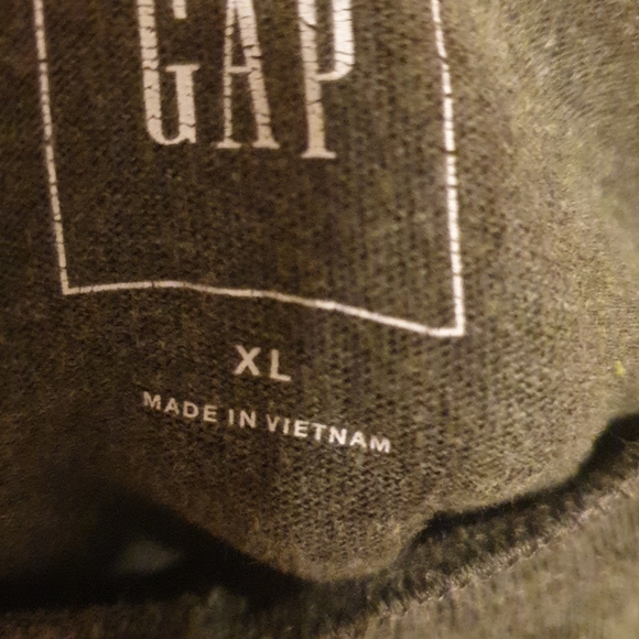 Gap XL long sleeve hunter green - Picture 2 of 2